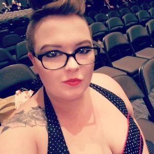 Meet your Posher, Danee